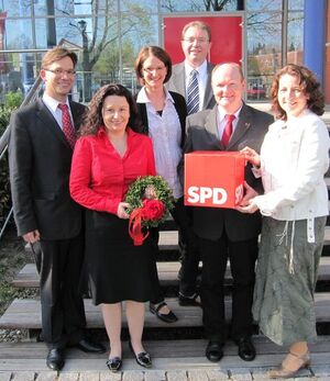 MdB Florian Pronold, Christine Trapp, Kerstin Schanzer, Josef Koch, Dr. Bernd Vilsmeier und Ruth Müller