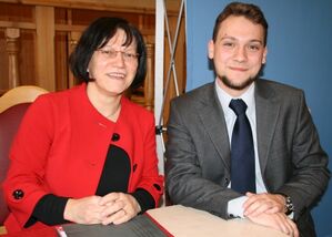 Daniel König fordert von der Abgeordneten Johanna Werner-Muggendorfer Gerechtigkeit im Bildungsbereich.