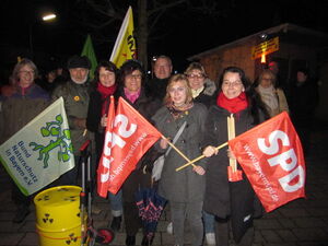 SPD aus Stadt und Landkreis Landshut mit Regina Offenwanger und Olaf Rautenberg (SPD Grafing) - links außen