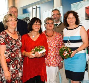 Foto: v.l.n.r. Cornelia Czichon, Korbinian Deliano, Johanna Werner-Muggendorfer, Ursula Egner, Joachim Czichon, Ruth Mül