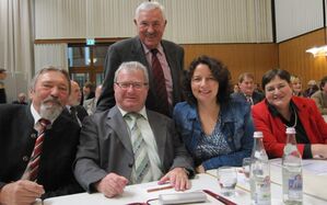 Einige SPD-Kreisräte bei der Sondersitzung in der Sparkassen-Akademie